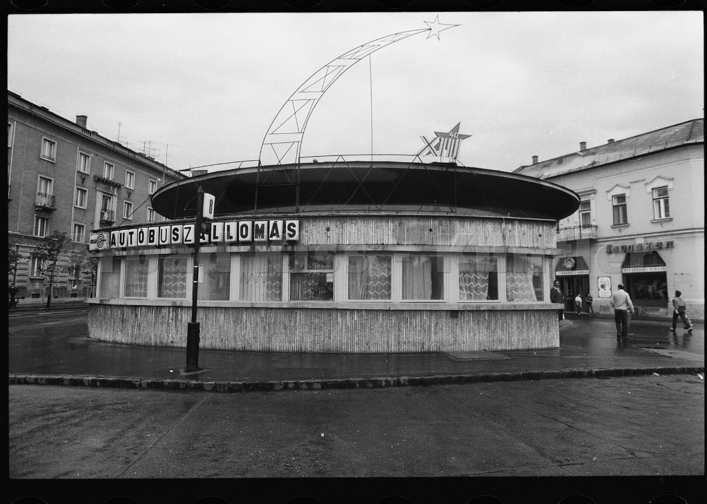 Autóbusz végállomás - 1986